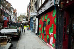 LONDON – Tottenham Court Road